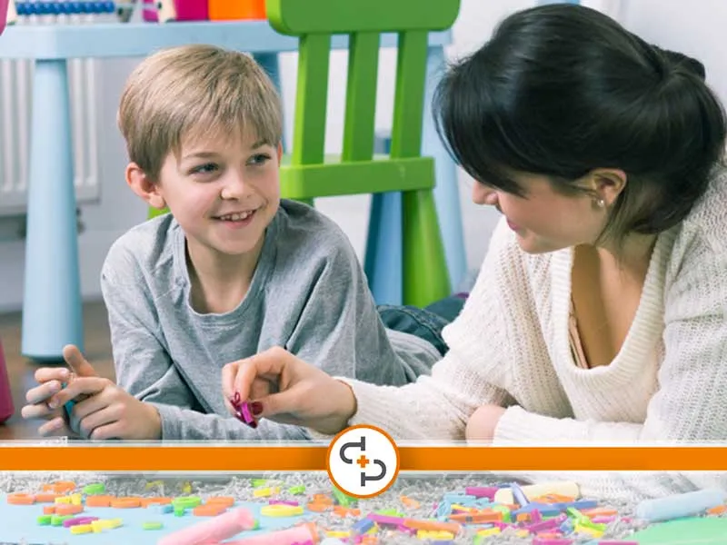 I piccoli tra pensiero e linguaggio I piccoli tra pensiero e linguaggio