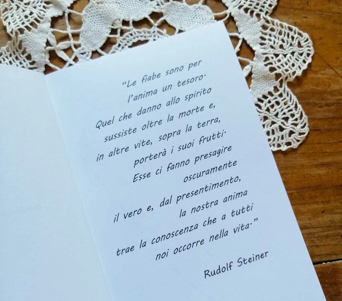 Il viaggio della lumachina Bianchina il-viaggio-lumachina-bianchina-interno