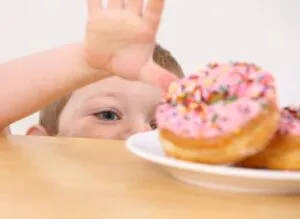 bimbo_mangia_troppo_che_fare Sellini